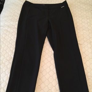 Ellen Tracy NWOT black stretchy pants size 4.